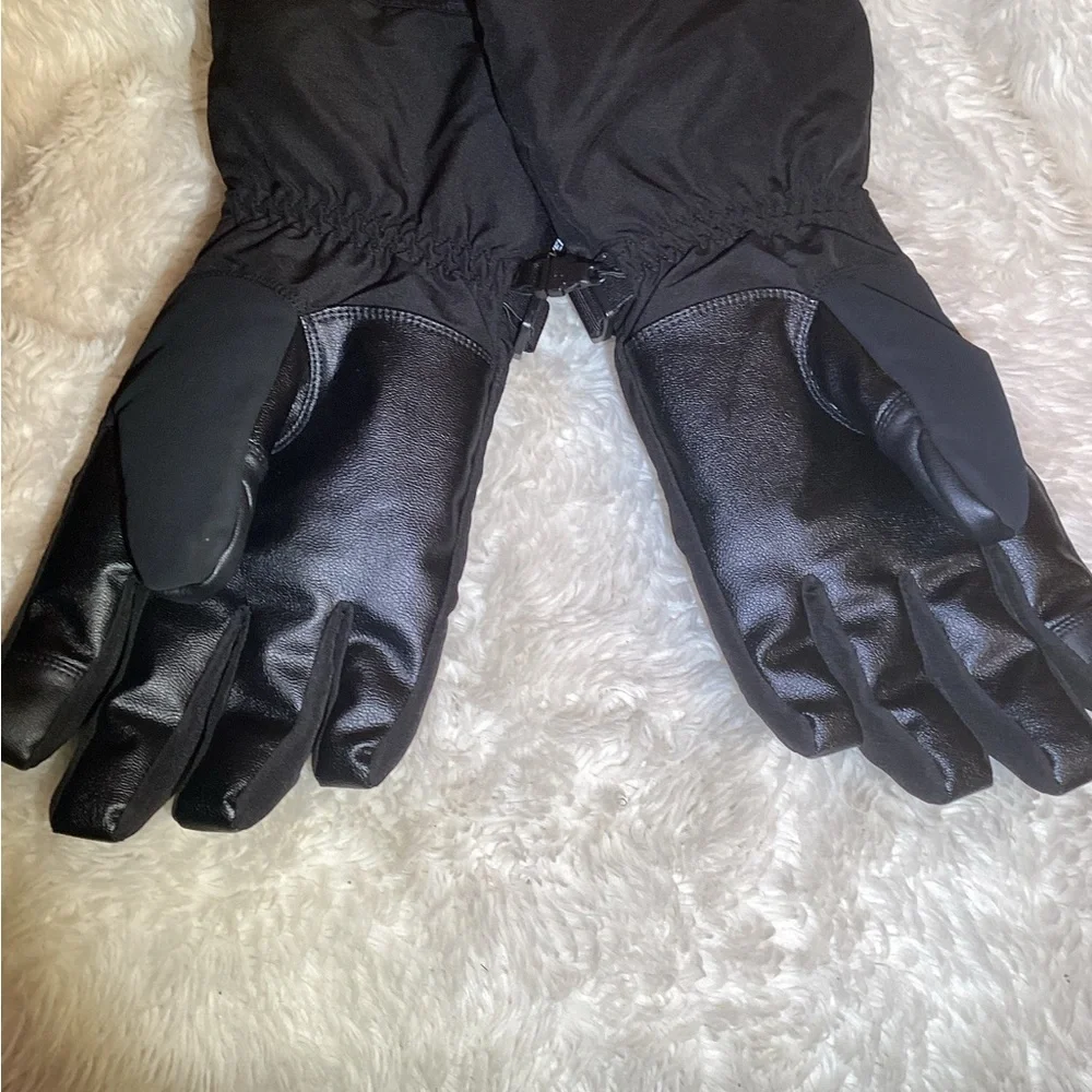 The north face black dryvent gloves size medium